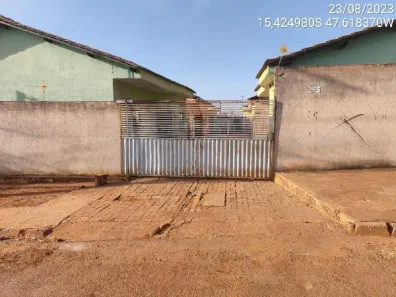 Casa com 2 Quartos à venda, 64m² no Setor Aeroporto (Mutirão), Planaltina