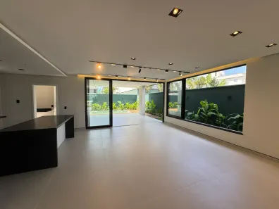 Casa de Condomínio com 4 Quartos à venda, 280m² no Cidade Alpha, Eusébio