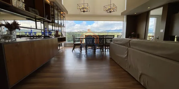 Apartamento com 3 Quartos à venda, 189m² no Jardim das Samambaias, Jundiaí