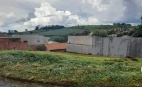 Lote/Terreno à venda, 391m² no Jardim Paris, Londrina