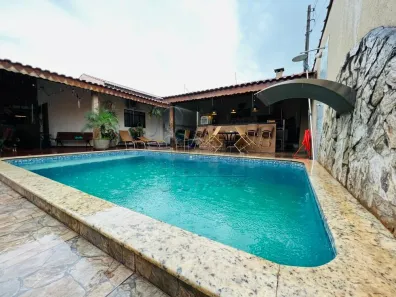 Casa com 3 Quartos à venda, 180m² no Parque Residencial Cândido Portinari, Ribeirão Preto