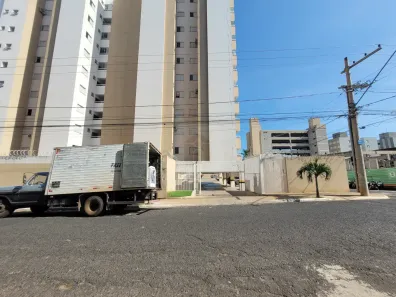 Apartamento com 2 Quartos para alugar, 49m² no Martins, Uberlândia