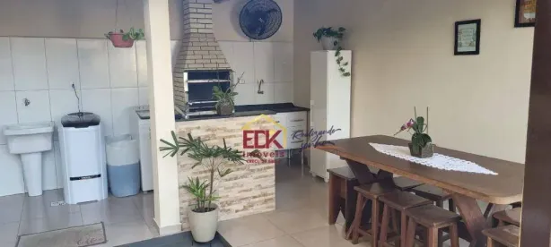 Sobrado com 2 Quartos à venda, 144m² no Parque São Domingos, Pindamonhangaba