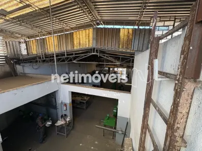 Galpão/Depósito/Armazém à venda, 366m² no Santa Efigênia, Belo Horizonte