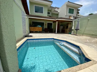 Casa de Condomínio com 4 Quartos à venda, 155m² no Pechincha, Rio de Janeiro