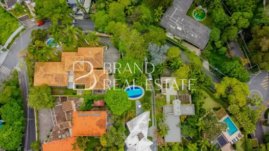 Casa com 4 Quartos à venda, 422m² no Vila Tramontano, São Paulo