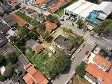 Lote/Terreno com 1 Quarto à venda, 750m² no Vila Clarice, São Paulo