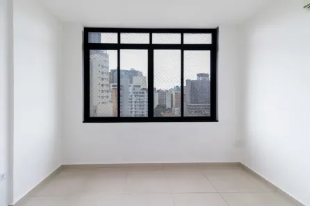 Ponto Comercial com 3 Quartos para alugar, 37m² no Sé, São Paulo