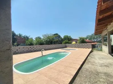 Casa com 2 Quartos à venda, 250m² no Sítio Portal Vila Rica, Caçapava