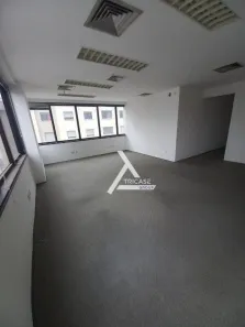 Sala Comercial para venda ou aluguel, 234m² no Vila Cordeiro, São Paulo