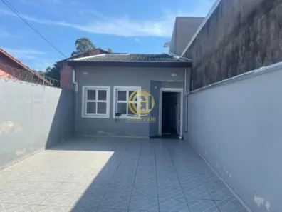 Casa com 2 Quartos à venda, 70m² no Cidade Nova Jacareí, Jacareí