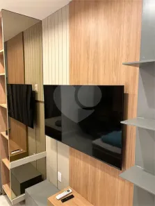 Apartamento com 1 Quarto para alugar, 20m² no Jardim das Acácias, São Paulo