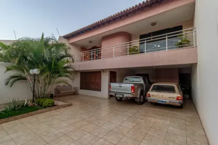 Casa com 4 Quartos à venda, 310m² no Taguatinga Norte, Brasília