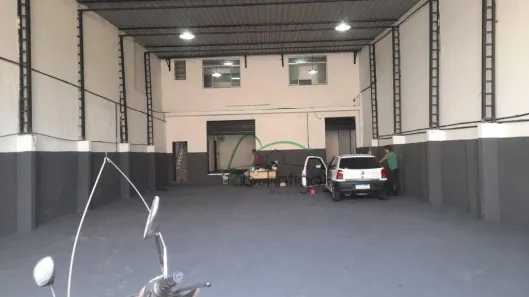 Galpão/Depósito/Armazém para alugar, 500m² no Ramos, Rio de Janeiro