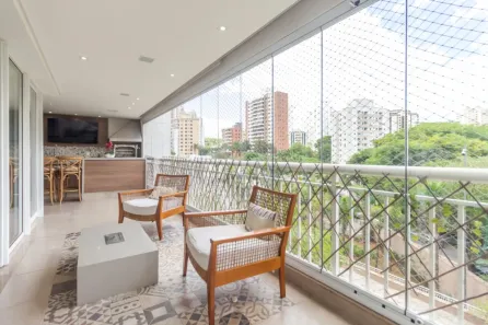 Apartamento com 3 Quartos à venda, 180m² no Jardim Monte Kemel, São Paulo