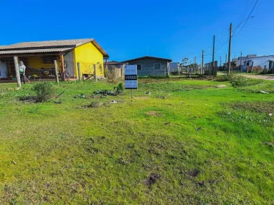 Lote/Terreno à venda, 325m² no Marisul, Imbé