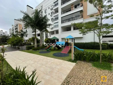 Apartamento com 2 Quartos à venda, 100m² no Abraão, Florianópolis