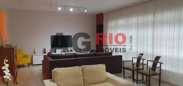 Casa de Condomínio com 5 Quartos à venda, 412m² no Vila Valqueire, Rio de Janeiro