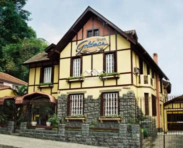 Casa com 11 Quartos para alugar, 510m² no Centro, Petrópolis