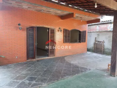 Casa com 2 Quartos à venda, 300m² no Vila Santa Alice, Duque de Caxias