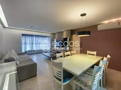 Apartamento com 3 Quartos para alugar, 100m² no Jardim Karaíba, Uberlândia