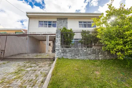 Sobrado com 4 Quartos à venda, 362m² no Cajuru, Curitiba