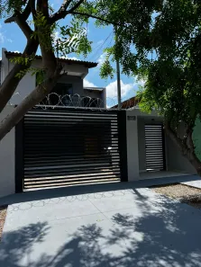 Casa com 4 Quartos à venda, 180m² no Jardim Atlântico, Goiânia