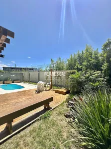 Casa de Condomínio com 3 Quartos à venda, 219m² no Laranjal, Pelotas