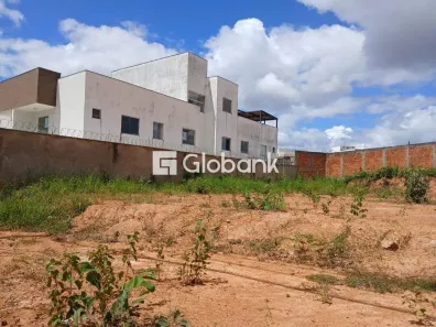 Lote/Terreno à venda, 516m² no Ibituruna, Montes Claros