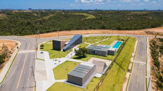 Lote/Terreno à venda, 806m² no Guaxuma, Maceió