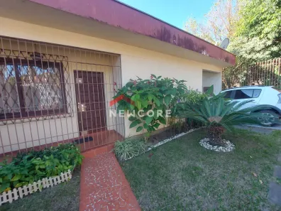 Casa com 3 Quartos à venda, 230m² no Vila Ipiranga, Porto Alegre