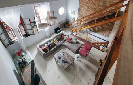 Casa com 3 Quartos à venda, 420m² no Floresta, Porto Alegre