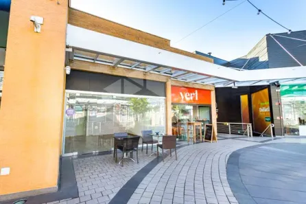 Ponto Comercial para alugar, 74m² no Tristeza, Porto Alegre