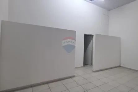 Ponto Comercial para alugar, 150m² no Centro, Atibaia