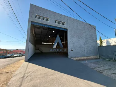 Galpão/Depósito/Armazém para alugar, 330m² no Savassi, Ribeirão das Neves