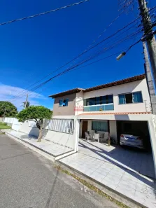 Casa com 6 Quartos à venda, 360m² no Parque Jacaraípe, Serra