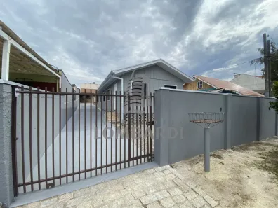 Casa com 3 Quartos para alugar, 120m² no Capão Raso, Curitiba