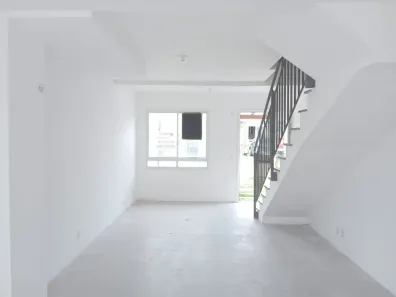 Casa com 2 Quartos para alugar, 87m² no Vila Nova, Porto Alegre