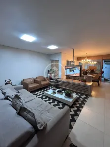 Casa com 2 Quartos à venda, 180m² no Laranjeiras, Uberlândia