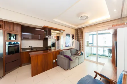 Apartamento com 2 Quartos para alugar, 71m² no Vila Izabel, Curitiba