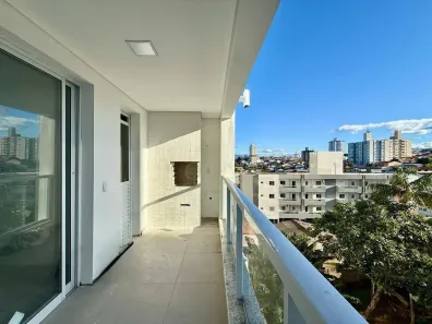 Apartamento com 3 Quartos à venda, 82m² no Barreiros, São José