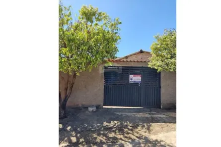 Casa com 2 Quartos à venda, 130m² no , Aragarças