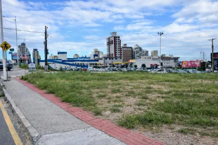 Lote/Terreno para alugar, 788m² no Pagani, Palhoça