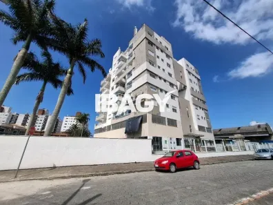 Apartamento com 3 Quartos para alugar, 118m² no Rio Caveiras, Biguaçu