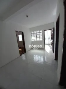 Casa com 1 Quarto para alugar, 50m² no Jardim Vila Galvão, Guarulhos