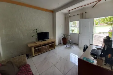 Casa com 2 Quartos à venda, 90m² no Realengo, Rio de Janeiro