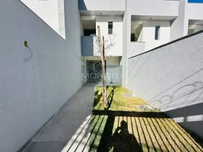 Casa com 2 Quartos à venda, 90m² no Planalto, Belo Horizonte