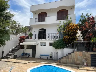 Sobrado com 5 Quartos para alugar, 489m² no Anhangabaú, Jundiaí