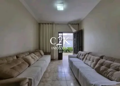 Casa com 3 Quartos à venda, 150m² no Setor Tancredo Neves, Goiânia