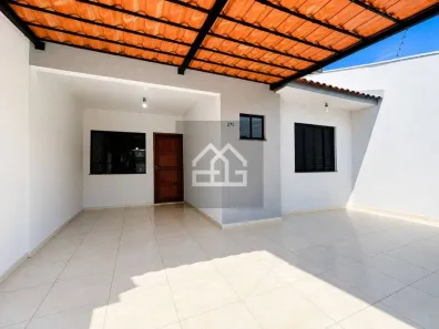 Casa com 3 Quartos à venda, 67m² no Canadá, Cascavel